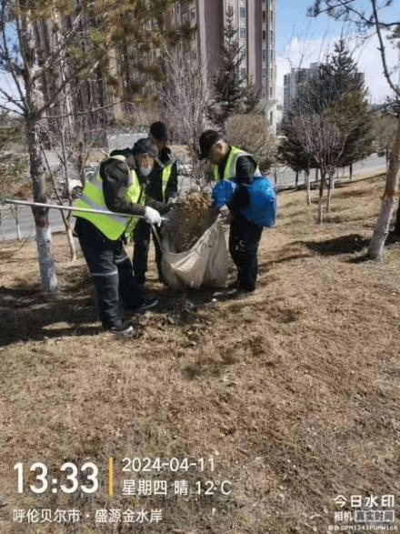 园林绿化服务中心：全面清pp电子理绿化带 守护绿色风景线(图1)